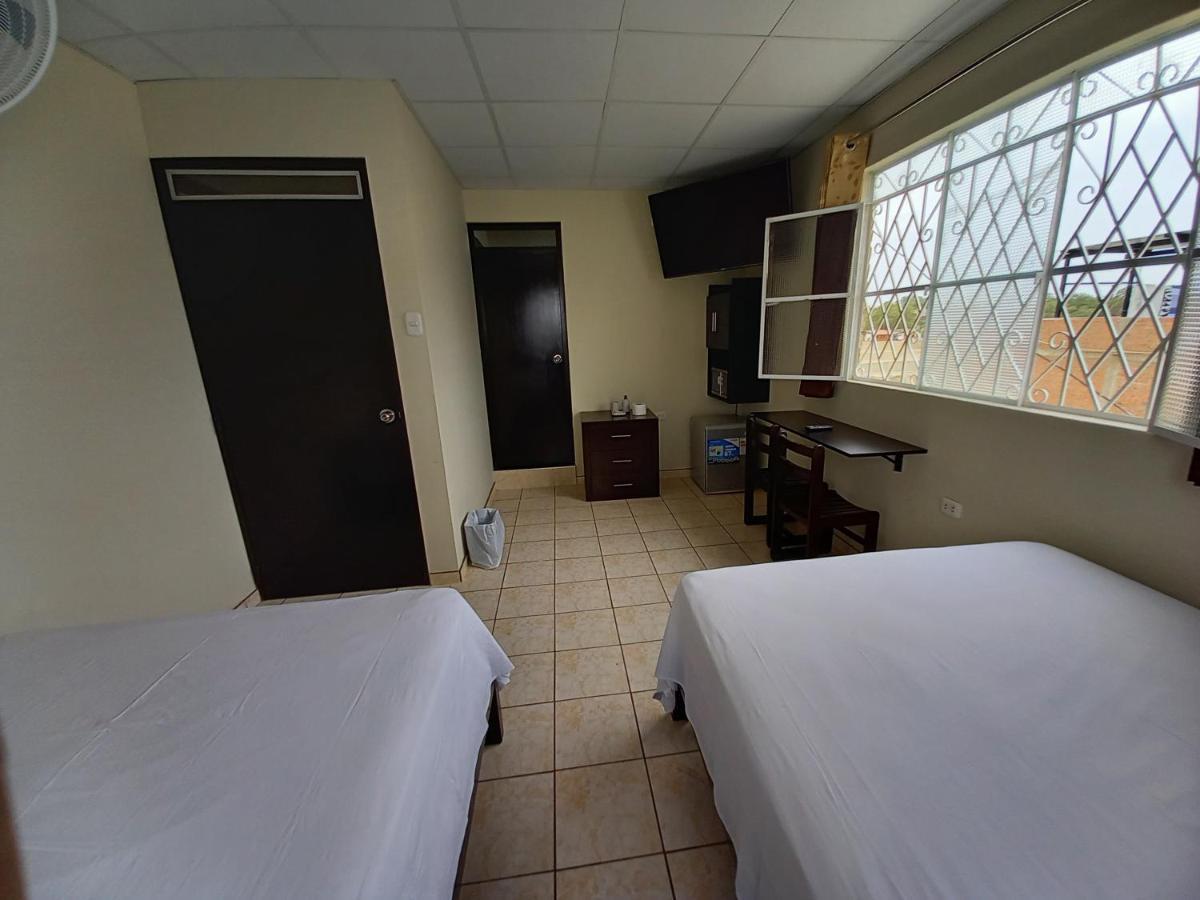 Kira'S House Hotel Piura Exterior photo