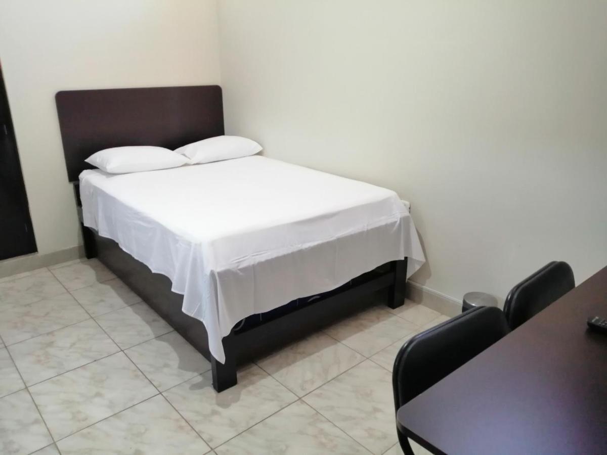 Kira'S House Hotel Piura Exterior photo